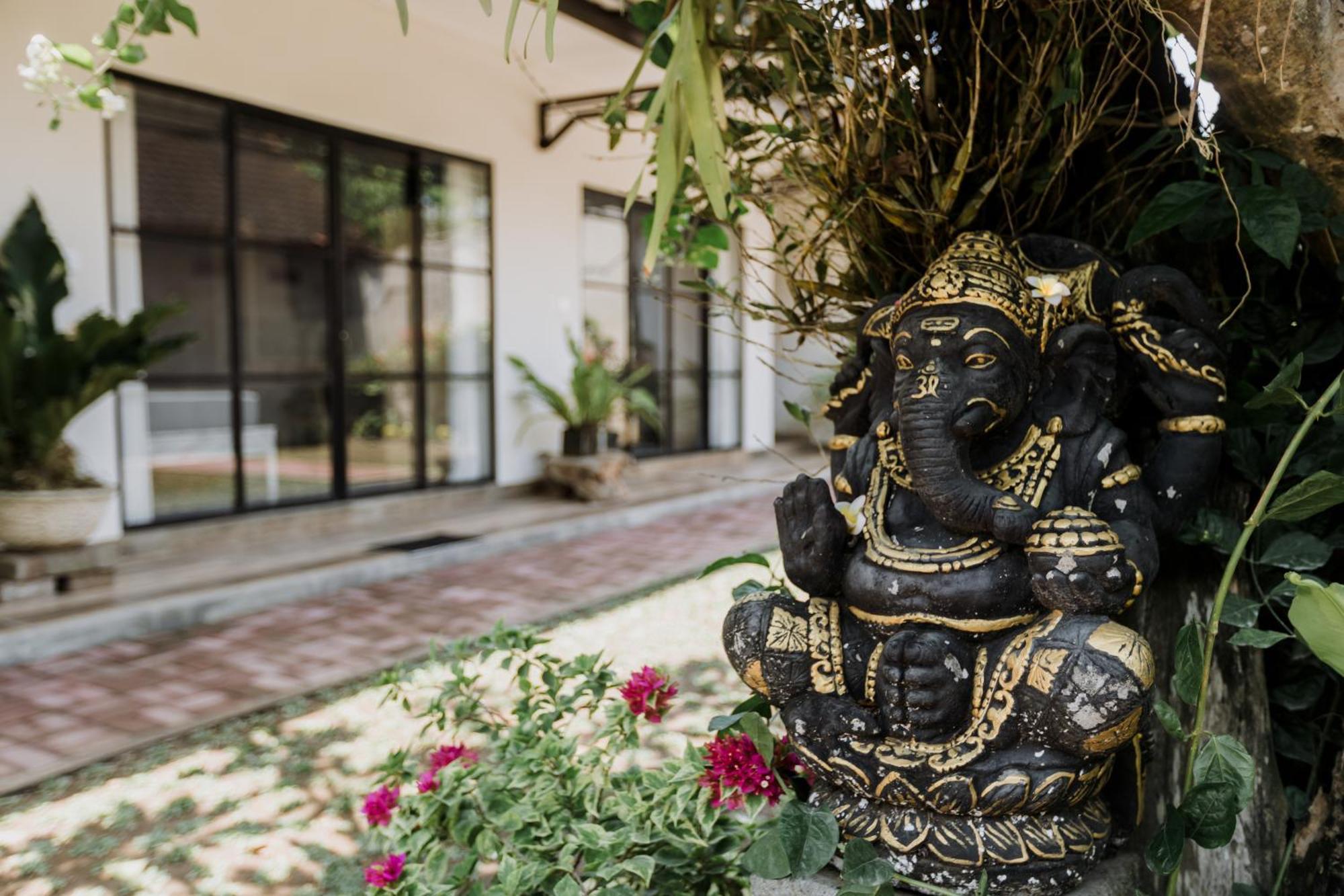 Kelating Dream Guest House Krambitan Bagian luar foto